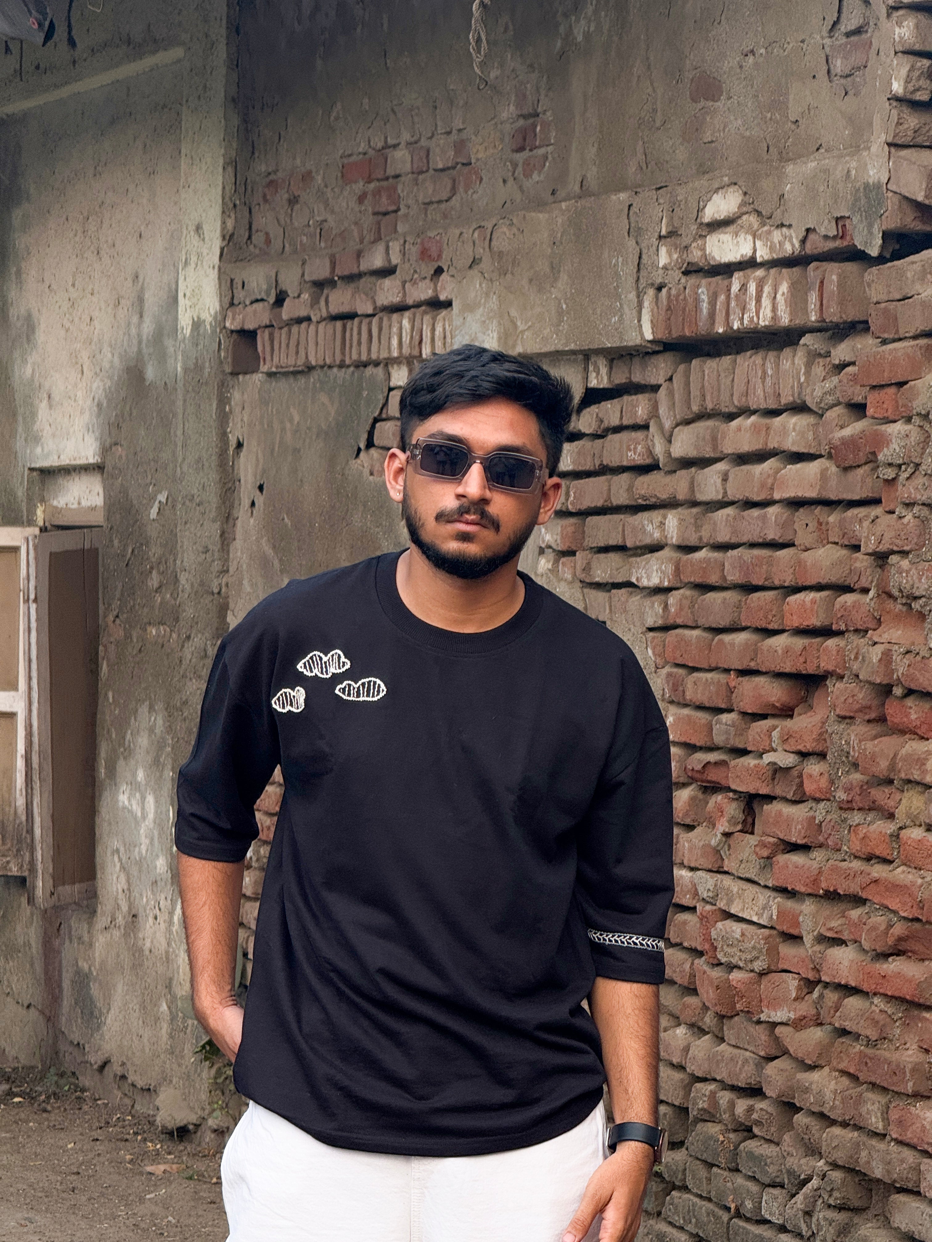 Black Graphic Handwork Oversized T-Shirt